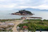 Mới đât tỉnh Khánh Hoà thu hồi dự án Công viên Văn hoá giải trí - thể thao Nha Trang Sao tại đường Phạm Văn Đồng vì liên tục chậm tiến độ, lấn vịnh Nha Trang. Đây là một trong những động thái lập lại trận tự về những dự án kém năng lực, để tạo môi trường sạch thu hút đầu tư