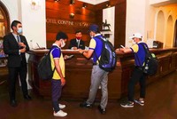 Nhân viên y tế tình nguyện đến nhận phòng tại khách sạn Continental Saigon vào đầu tháng 7/2021 (Ảnh: Saigontourist).