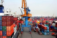 Doanh nghiệp đòi hỏi phải ứng dụng mạnh mẽ công nghệ thông tin trong quản lý nhà nước về xuất nhập khẩu.