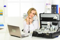 Thị trường tài chính 24h: Chứng khoán bất ngờ có phiên tăng tốt nhất trong gần một năm