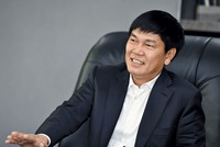 Cổ phiếu HPG tìm lại ánh hào quang, vợ chồng ông Trần Đình Long có thêm 6.000 tỷ đồng