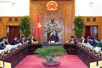 Thủ tướng Nguyễn Xuân Phúc chủ trì cuộc họp thường trực Chính phủ về đẩy mạnh hợp tác với Lào