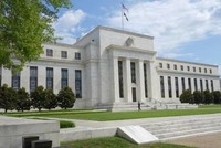 Fed tăng lãi suất 0,25% và báo hiệu rằng sẽ có thêm nhiều đợt tăng lãi suất khác