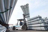 3 tháng đầu năm 2021, xuất khẩu sắt thép tăng trưởng ấn tượng 65,2% so với cùng kỳ, đạt 1,826 tỷ USD.