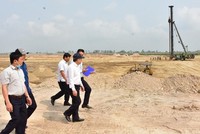 Phó Bí thư Thường trực Tỉnh ủy Thừa Thiên Huế Phan Ngọc Thọ trong một lần kiểm tra tiến độ thi công dự án.