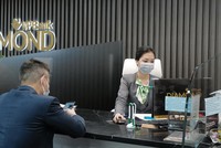 Lãi suất trái phiếu ngân hàng phát hành dù khá thấp nhưng vẫn đắt hàng.