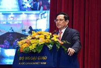 Đổi mới tư duy ngoại giao, đặt lợi ích quốc gia là tối thượng
