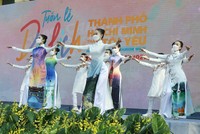 TP.HCM phát động tuần lễ du lịch “Thành phố tôi yêu”