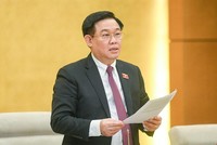 Chủ tịch Quốc hội Vương Đình Huệ phát biểu bế mạc phiên họp thứ 10 của Uỷ ban Thường vụ Quốc hội.