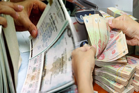 Doanh nghiệp tìm cách "hạ cánh mềm" trái phiếu