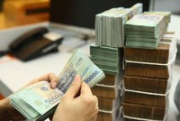 Rút một phần tiền gửi trước hạn: Quy định mới giúp khách hàng hưởng lợi