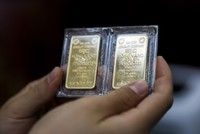 Giá vàng hôm nay ngày 5/5: Vàng tăng mạnh mẽ sau quyết định Fed tăng lãi suất