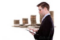 Bàn tròn chứng khoán: Chọn chiến lược đầu tư nào trong mùa dịch bệnh?