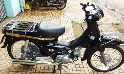 Honda Dream 'lùn' hàng nội địa Nhật tại Việt Nam