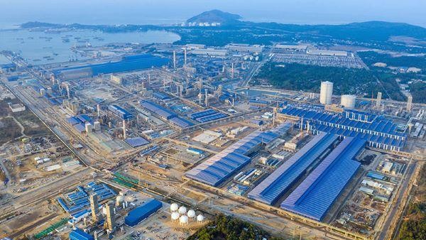 Từ tiền đề là Khu liên hợp luyện cán thép Hoà Phát Dung Quất, Quảng Ngãi đang đẩy mạnh mục tiêu thu hút các dự án công nghiệp lớn, sớm đưa địa phương trở thành tỉnh công nghiệp theo định hướng