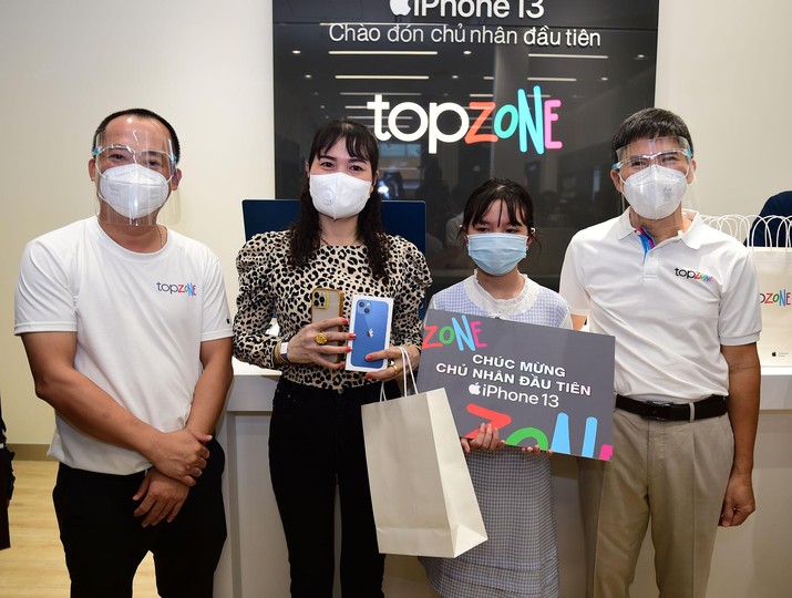 Thế Giới Di Động chính thức ra mắt TopZone, chuỗi bán lẻ ủy quyền cao cấp mới nhất của Apple tại Việt Nam