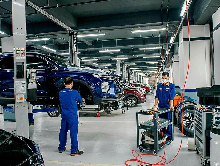 Muốn doanh nghiệp ô tô đầu tư mạnh, chính sách phải thoáng hơn