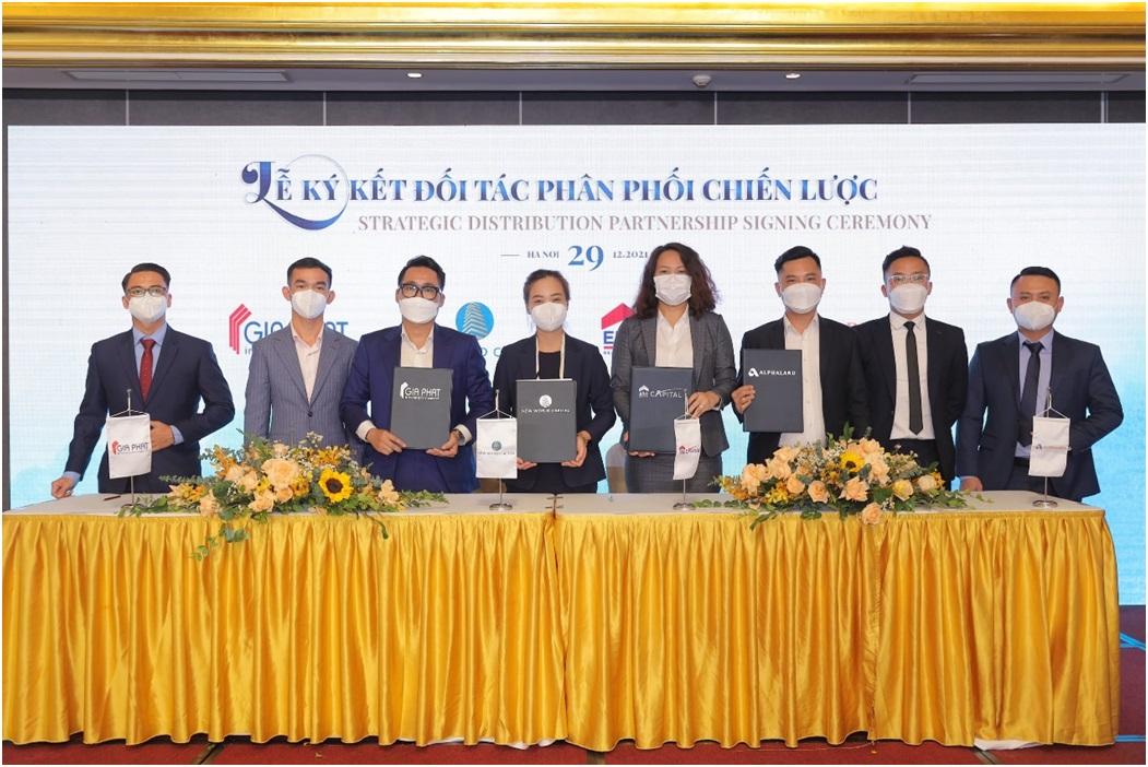 Ra mắt đối tác chiến lược dự án Cam Ranh Bay Hotels & Resorts