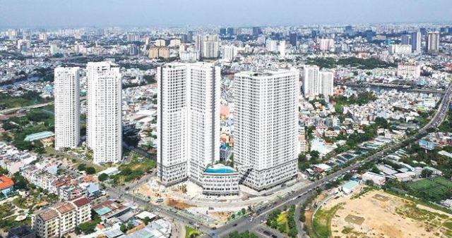 Đừng “tô hồng” hàng tồn bất động sản