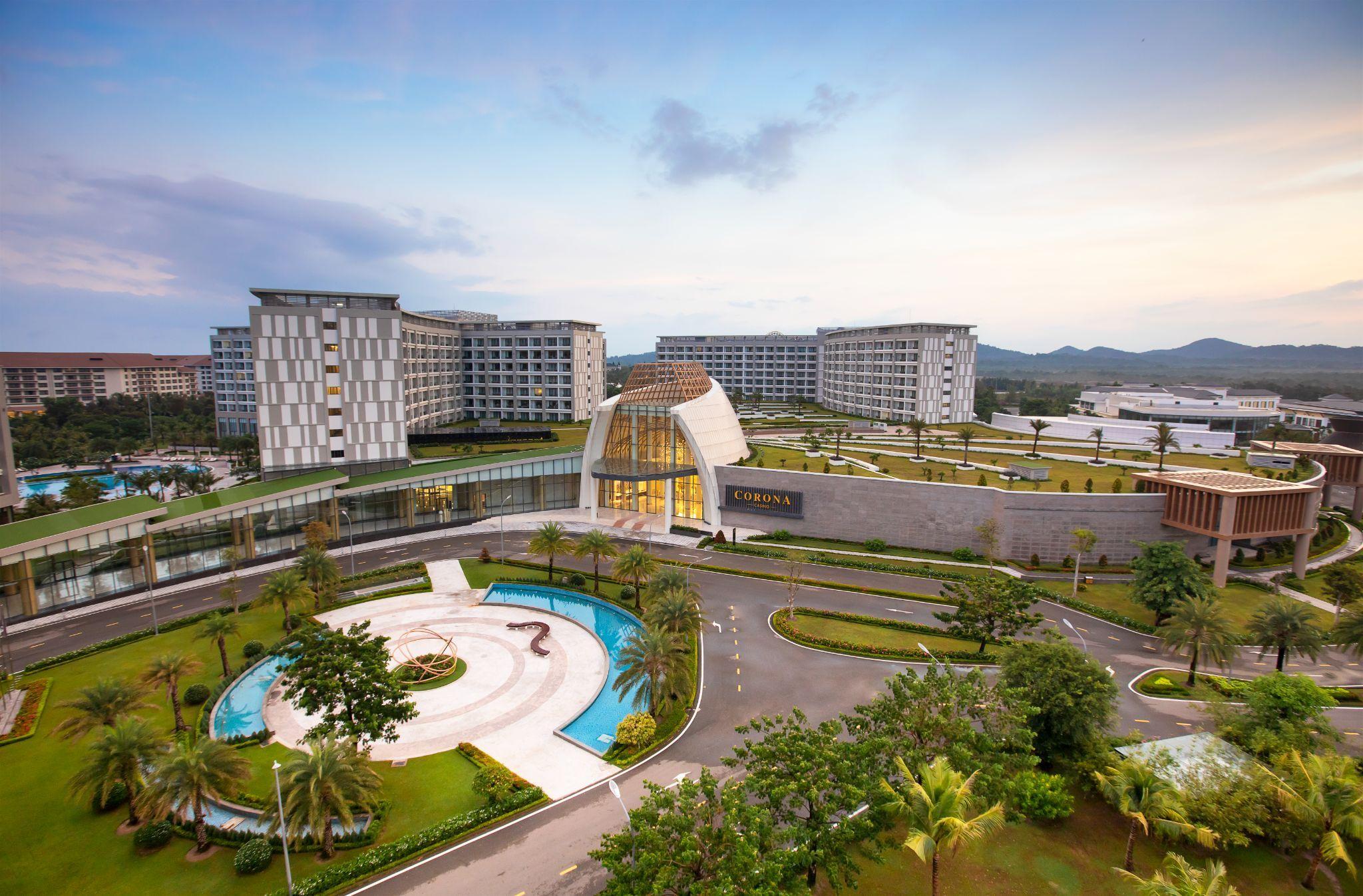 Corona Resort & Casino - điểm đến của những chuyến du lịch hội họp thời thượng