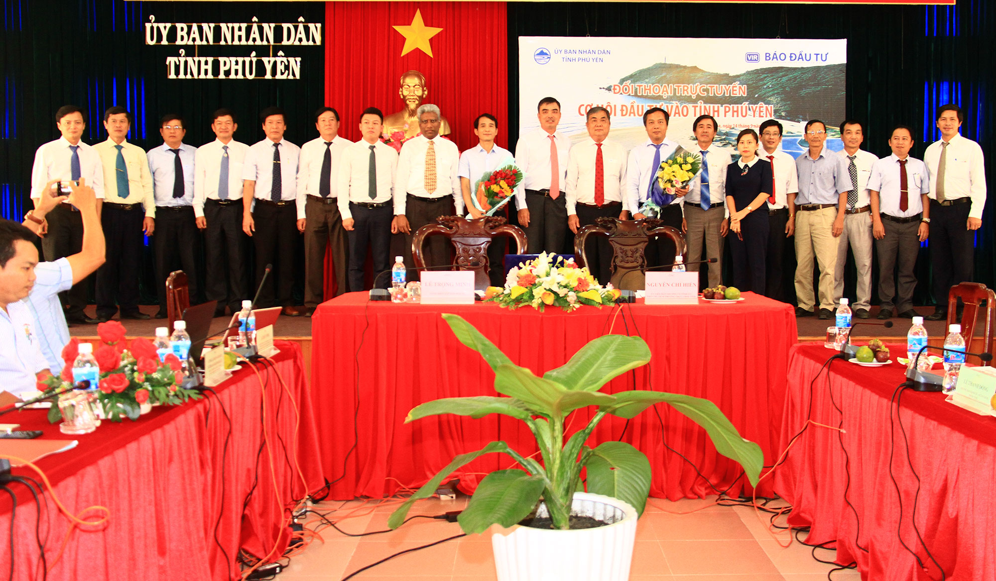 Giao lưu trực tuyến với lãnh đạo UBND tỉnh Phú Yên: Cơ hội đầu tư vào Phú Yên