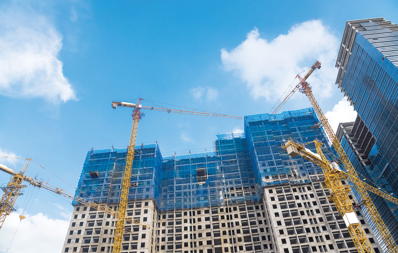 Dự án căn hộ sắp bàn giao hút người mua