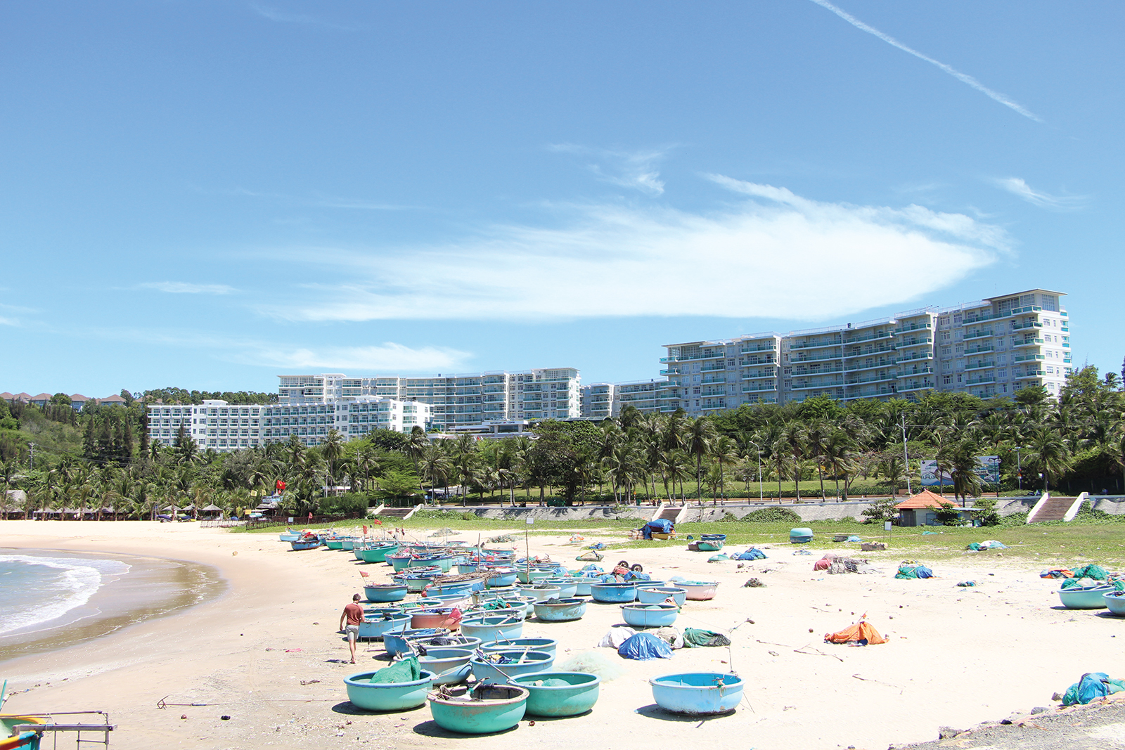 Nhiều đại đô thị biển gấp rút ra hàng 