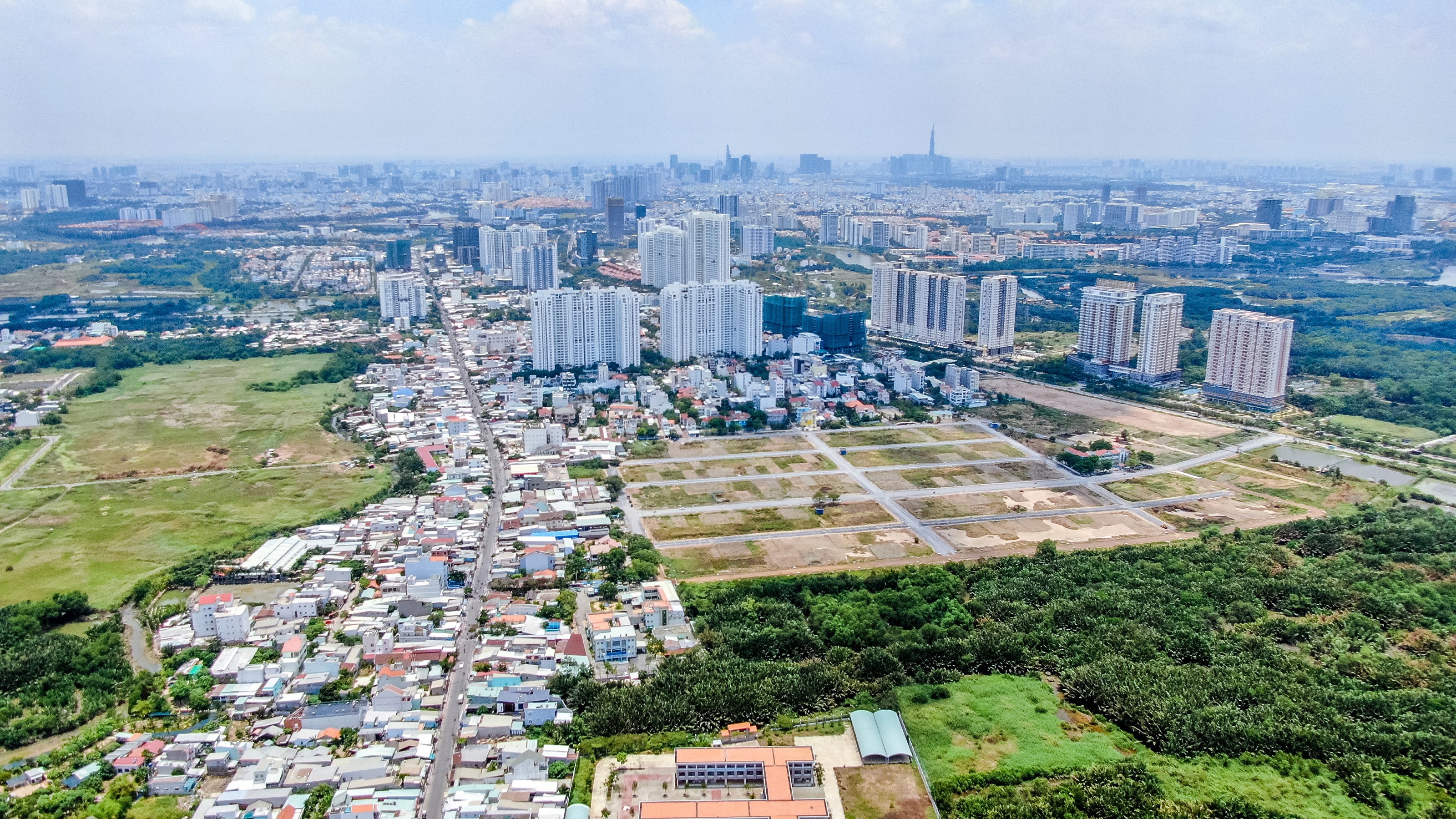 TP.HCM hiếm nguồn cung, nhà đầu tư đổ về khu Nam Sài Gòn