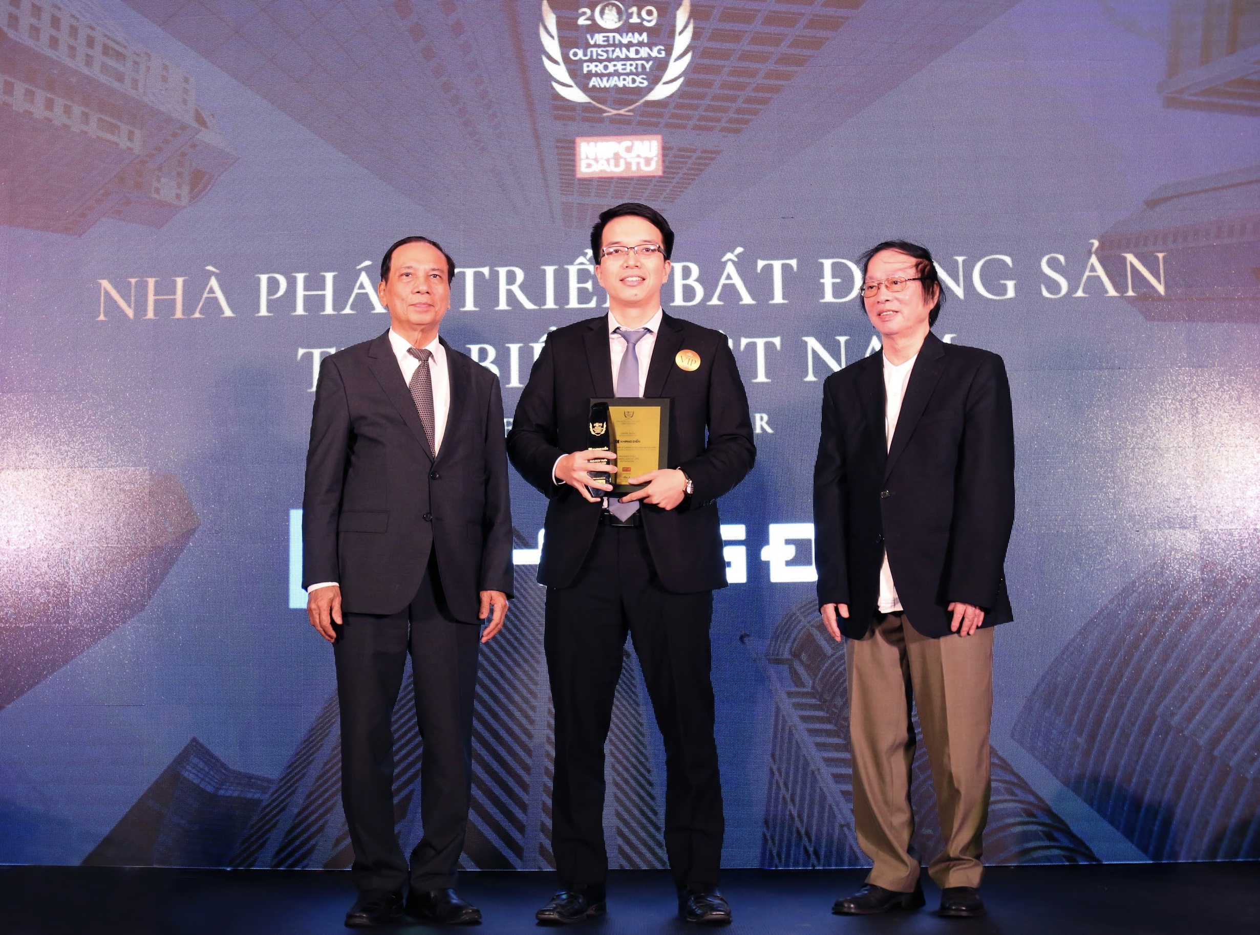 Khang Điền đạt hai giải thưởng uy tín đầu năm 2020