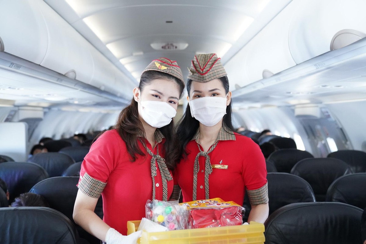 Vietjet lan toả niềm vui bằng hoạt động đặc biệt nhân ngày Quốc tế Thiếu nhi ảnh 2