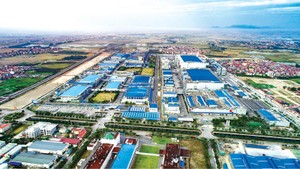 Kéo khách ngoại vào khu công nghiệp, cách nào?
