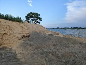 Quảng Ngãi siết chặt quản lý, kiểm tra, xử lý sai phạm khai thác cát, sỏi ở sông Trà Khúc