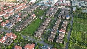 Nên đấu thầu thay vì đấu giá đất