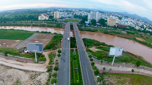 Tập đoàn Hưng Thịnh báo cáo dự án tại Kon Tum