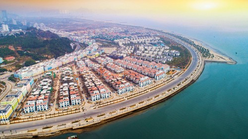 Nhà đầu tư hào hứng với diện mạo thực tế của Sun Grand City Feria