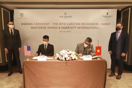 Masterise Homes và Marriott International ký thỏa thuận hợp tác mang khu căn hộ hàng hiệu Ritz-Carlton đến Hà Nội
