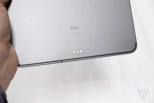 Ảnh thực tế iPad Pro 2018 viền siêu mỏng ảnh 5
