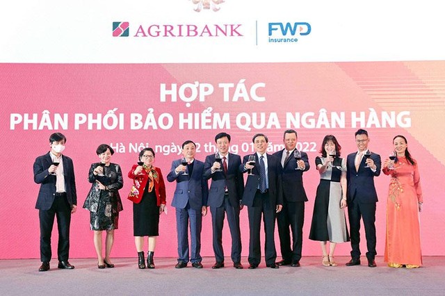 Agribank và FWD Việt Nam triển khai hợp tác về phân phối bảo hiểm qua ngân hàng ảnh 3