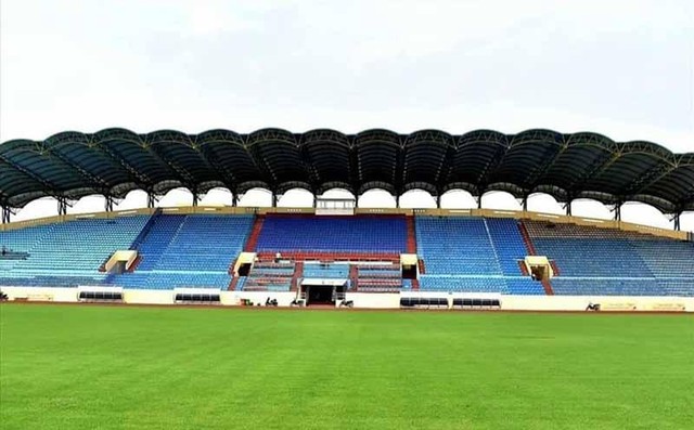 Nam Định: Sân vận động Thiên Trường sẵn sàng cho các trận đấu bóng đá SEA Games 31 ảnh 1