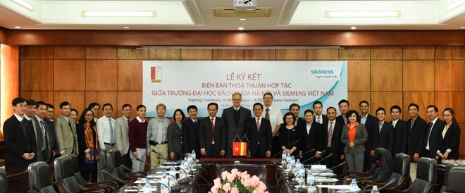 Đại học Bách Khoa Hà Nội và Siemens ký kết Biên bản ghi nhớ phát triển tài năng tương lai về kỹ thuật số ảnh 1