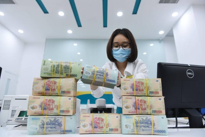 Nếu tính cả các khoản nợ được cơ cấu, nợ xấu ngân hàng đã lên tới 7,21%