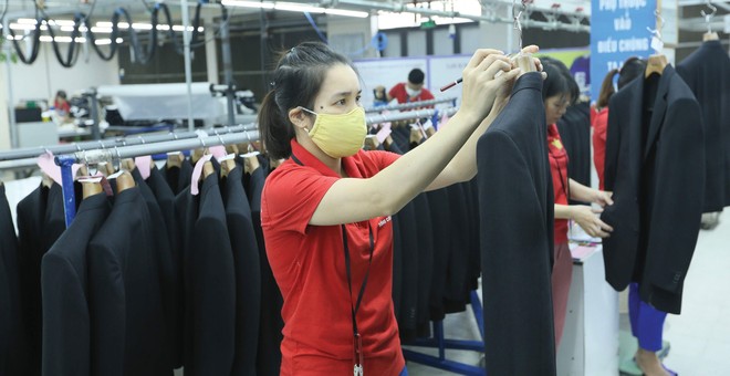 Thị trường chứng khoán tháng 5, kỳ vọng song hành cùng nỗi lo suy thoái