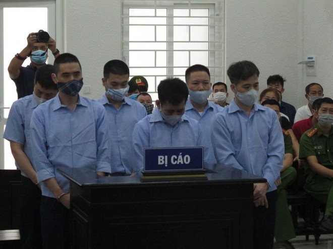 Cựu thanh tra giao thông bảo kê “xe vua” lĩnh án 5 năm tù
