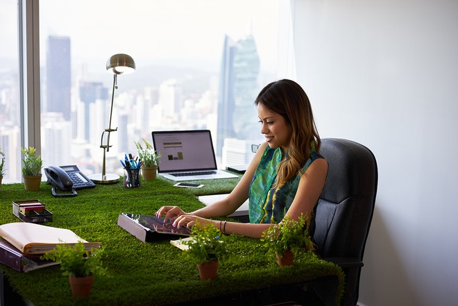 Thị trường tài chính 24h: Chứng khoán khó rơi sâu