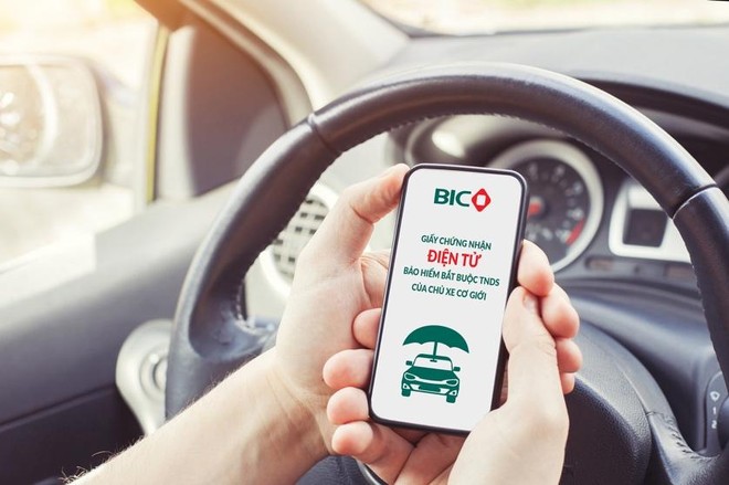 Bắt đầu từ hôm nay (1/3/2021) người dân có thể nhận Giấy chứng nhận bảo hiểm điện tử với bảo hiểm xe cơ giới