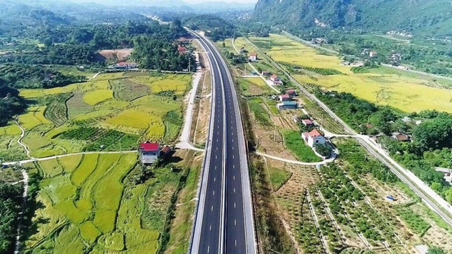 Đầu tư tuần qua: Kết nối giao thông Gia Lai-Đắk Lắk, thời gian hoàn thành cao tốc Bến Lức-Long Thành ảnh 2