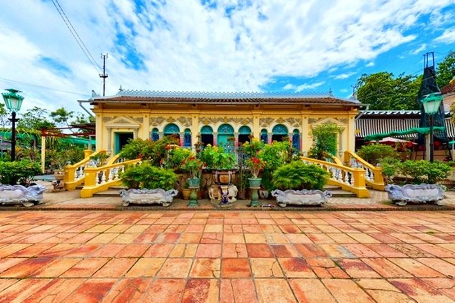 Vẻ quyến rũ của ngôi nhà cổ đẹp nhất xứ Tây Đô ảnh 8