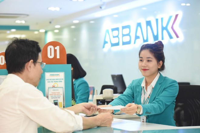 ABBank vượt lợi nhuận năm trước 1 tháng