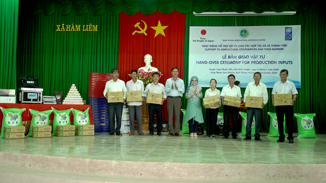 Hỗ trợ nông dân nghèo Bình Thuận bị ảnh hưởng do dịch Covid-19