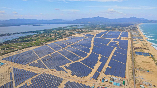 Nhà máy điện mặt trời Phú Mỹ. Các dự án năng lượng mặt trời đã đóng điện đang tạo dòng tiền ổn định cho BCG